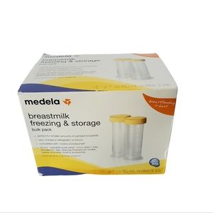NIB Medela Breastmilk Freezing & Storage Bulk Pack 2.7 oz 80ml 12 ct